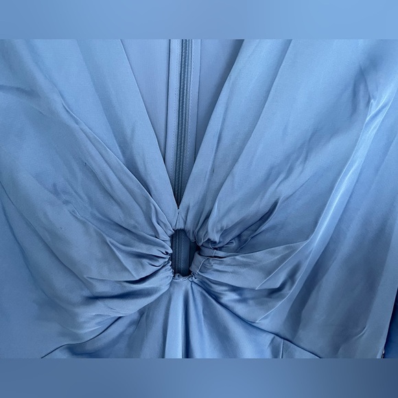 Abercrombie | Angel Sleeve O-Ring Maxi Dress | Size Medium - Picture 6 of 7